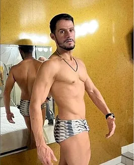 Alex Victor