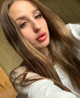 Aliana Foxs