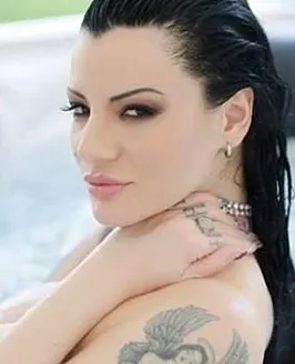 Amandha Fox