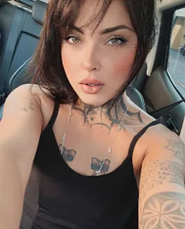 Dark Sofi