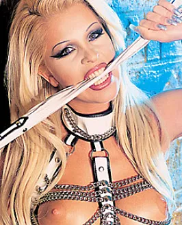 Dolly Golden