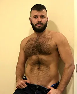 Leo Grin