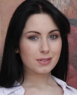 Luna Oara