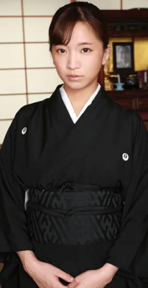 Mayu Suzuki