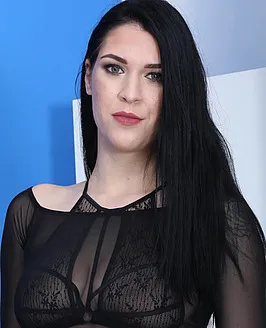 Sarah Simons
