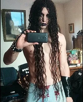 Shane Dollscult