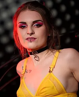TrixyKitty