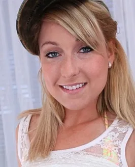 Valerie White