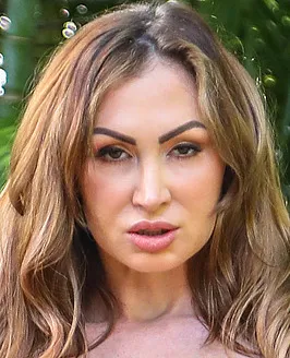 Yasmin Scott
