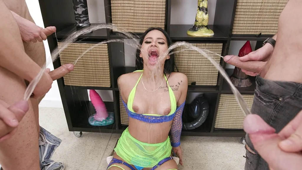 Kloe Kooper, Larry Steel, Alexander TdA - Anal, Deep Throat, Piss in Ass (Cum Swallowing, Ass to Mouth) - HD