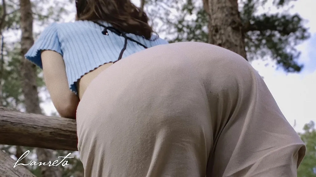 Lanreta_'s Outdoor Diaper Wetting Fetish (HD)