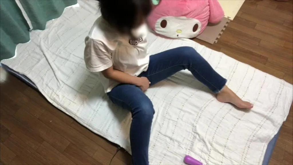 Asian Female's Solo Anal Masturbation & Squirting Session