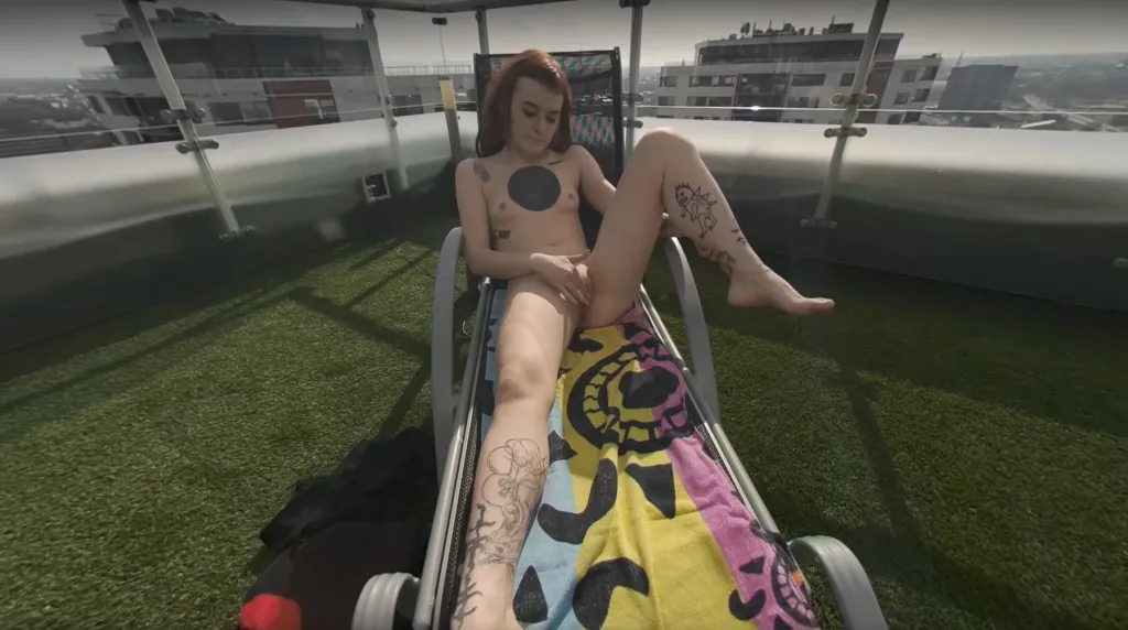 Brilla's Blonde Solo Fingering Session - HD 180° VR Video