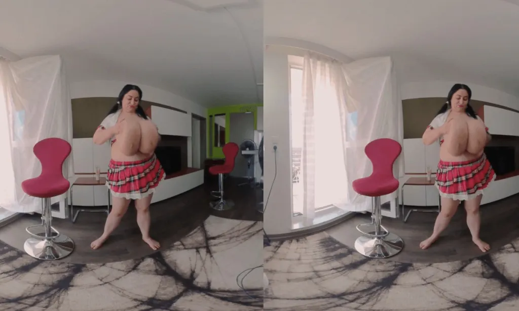 MILF Alice 85JJ: 180° VR 4K Video with Big Boobs