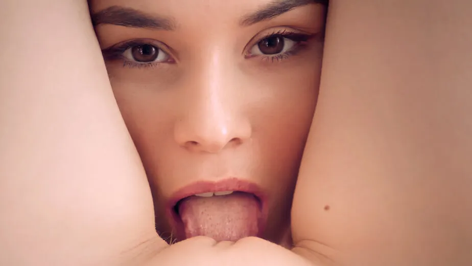 Leona Mia & Kitty Wild - 69 in 4K POV Sex Scene