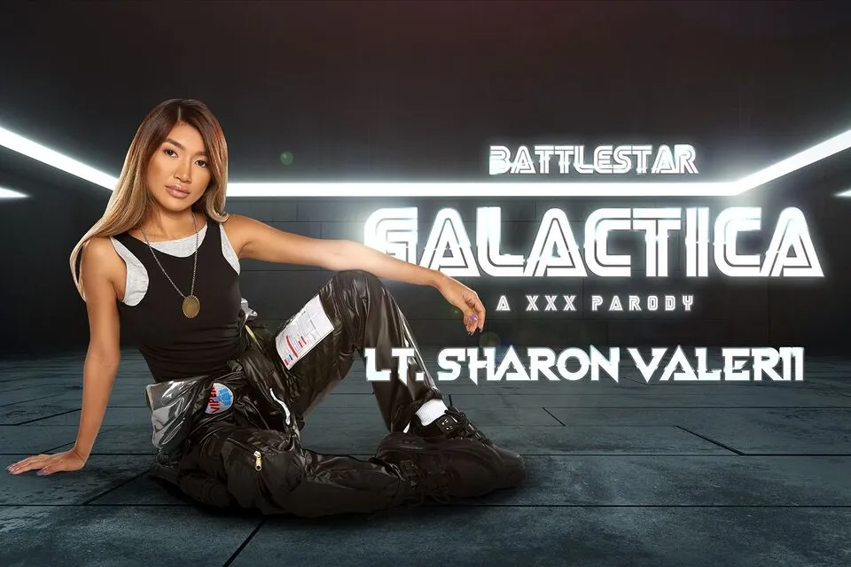 Clara Trinity's Battlestar Galactica Blowjob - VR Cosplay X