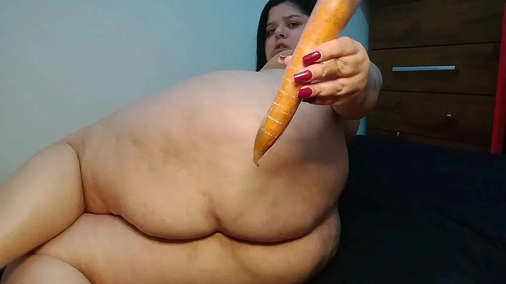Mary Jhuana's Anal Play with Big Tits and HD Video