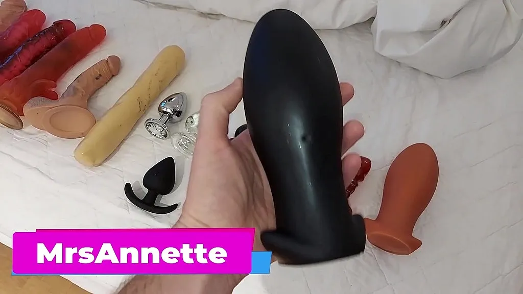 MrsAnnette and SissyBoy's Anal Fisting and Strap-On Adventures (HD)