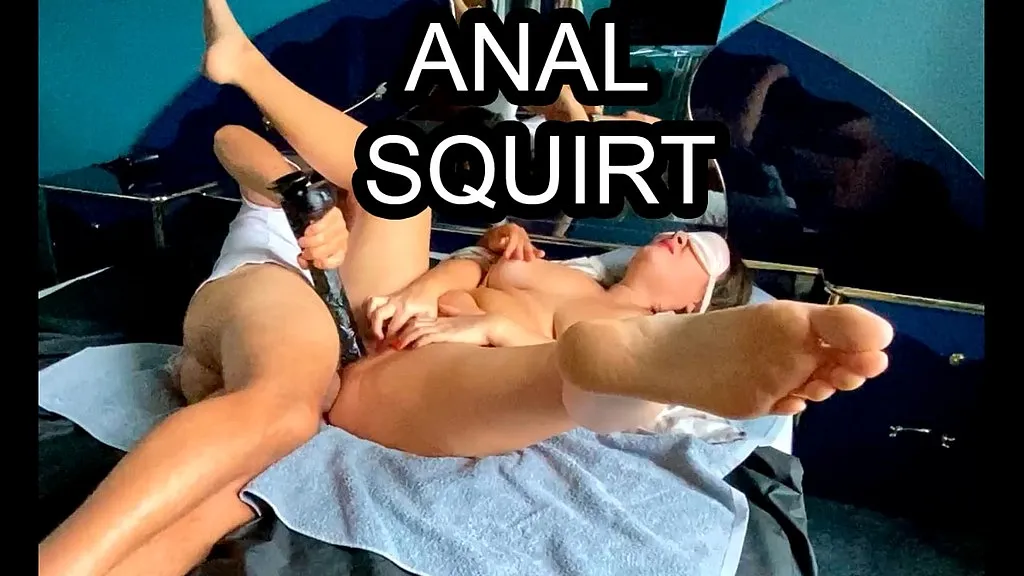 Mature Woman's Double Penetration with Hairy Pussy and Big Black Cocker (HD)