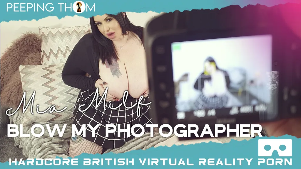 Mia MILF's Stockings and High Heels Masturbation - HD - VR Gonzo