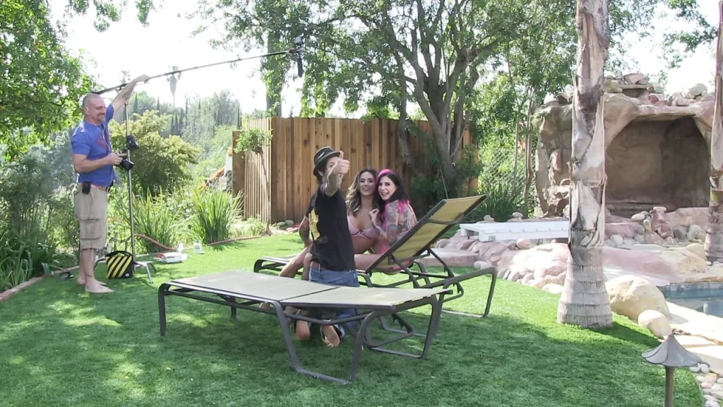 Joanna Angel, Nadia Styles, Small Hands - Behind the Scenes: Brunette Bombshells Nadia's Unique & Humorous Roles (HD)
