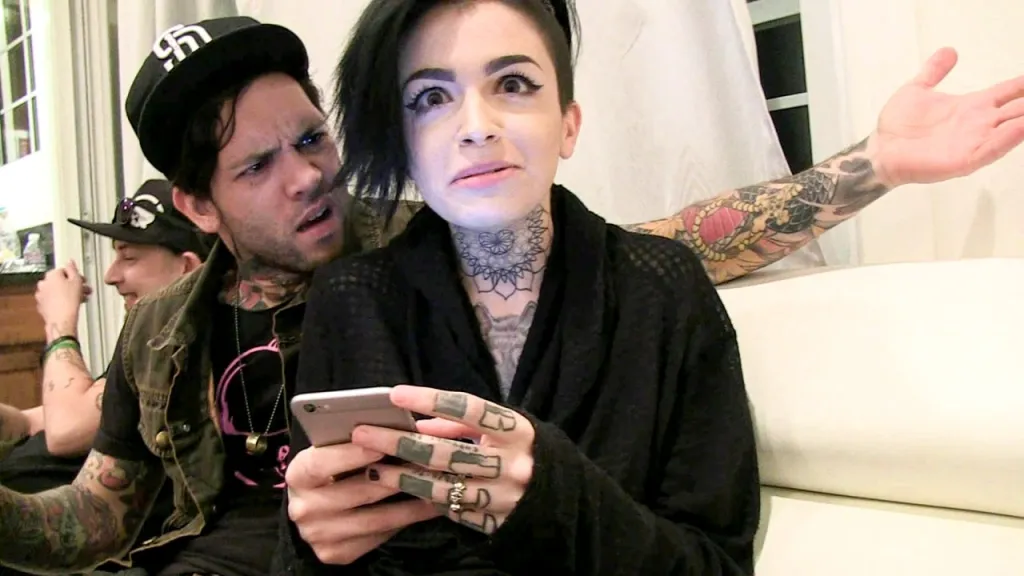 Joanna Angel, Nikki Hearts, Leigh Raven: Behind the Scenes of Rough Sex - HD