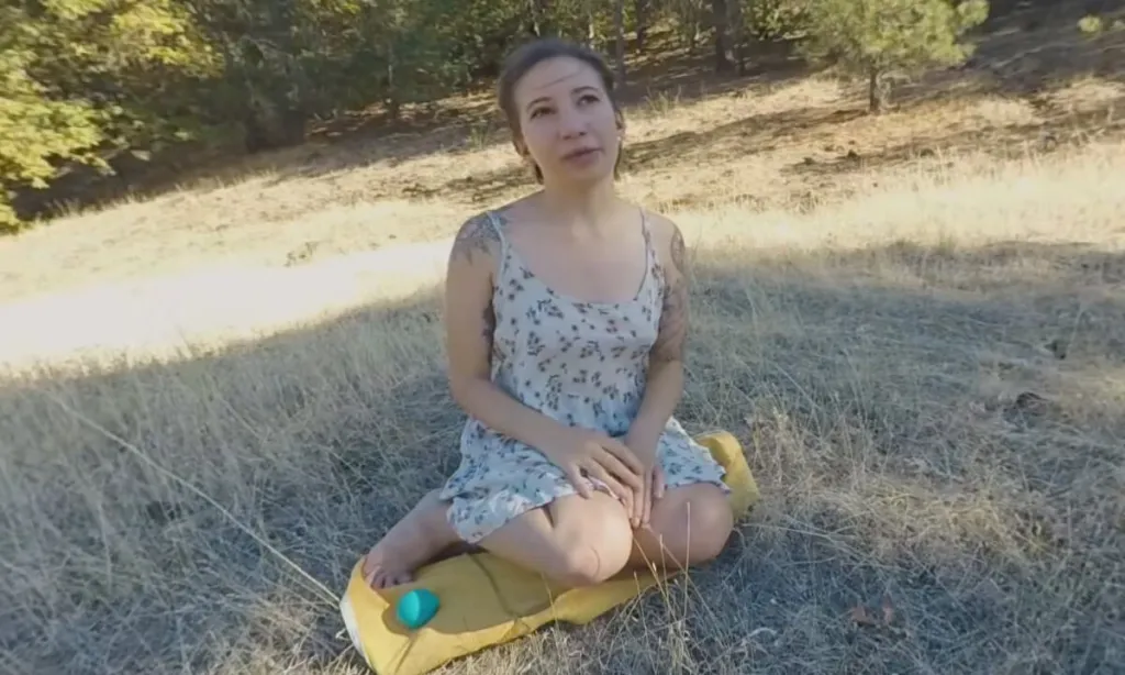 Calliope, Jane, Mark: Tattooed Amateur Couple's 180° 3D Outdoor Adventure
