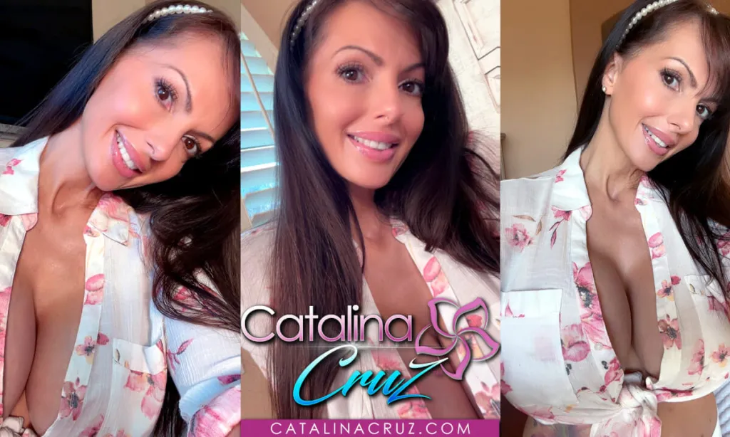 Catalina Cruz's MILF 60FPS 5K VR Solo Performance with Toys