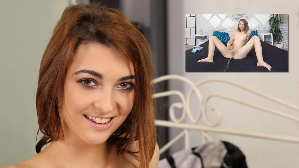 Tera Honk's VR Pissing Session: Fingering Her Solo in HD