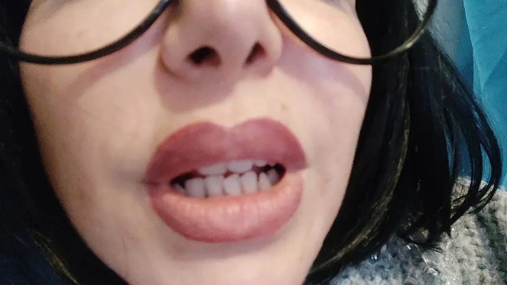 MILF Performer's Taboo Confessions: HD Close-ups of Big Natural Tits and Anal Play