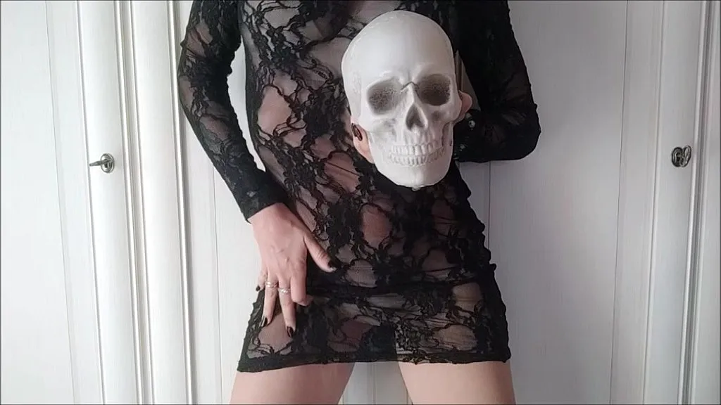 Chantal Channel's Big Boobs & HD Close-ups Fetish Video