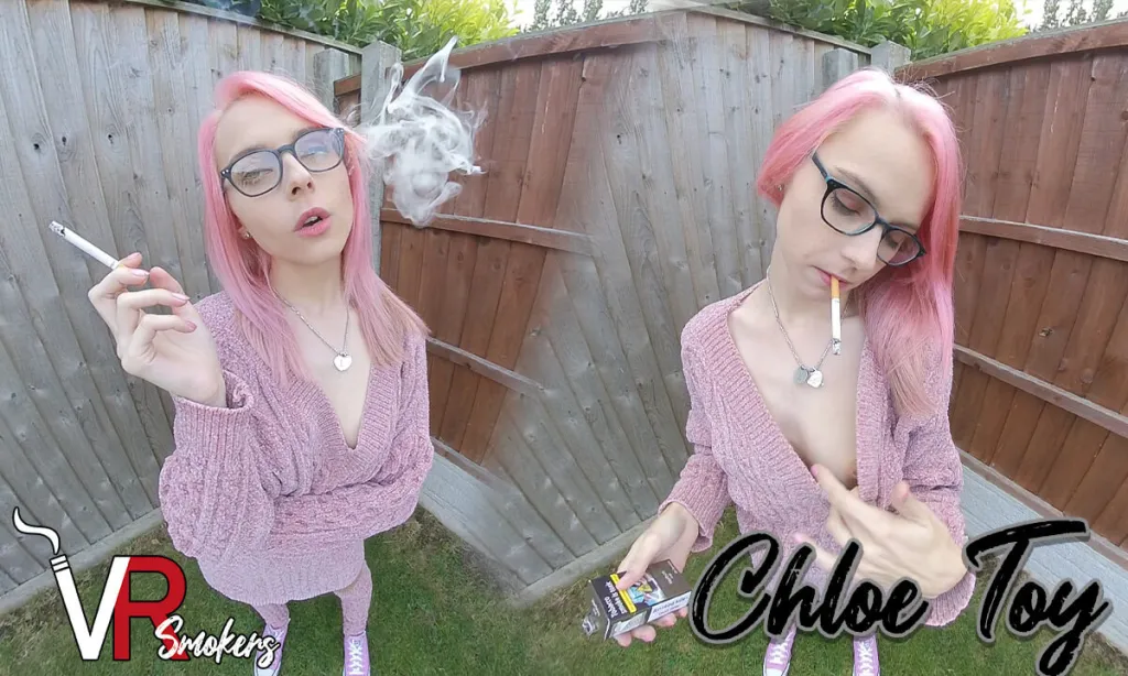 Chloe Toy's Outdoor 180° 4K VR Smoking Session