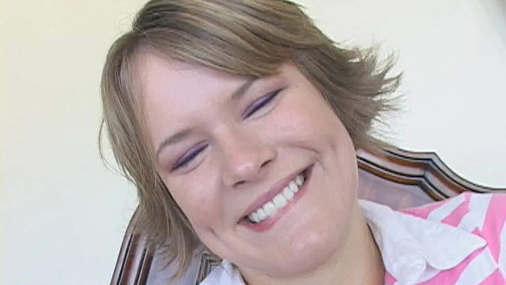 Claire Robbins: Brunette Coed Give and Get Teen Facial