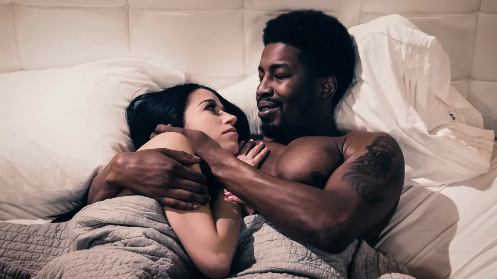 Alex Coal & Isiah Maxwell in Family Roleplay: Interracial Creampie