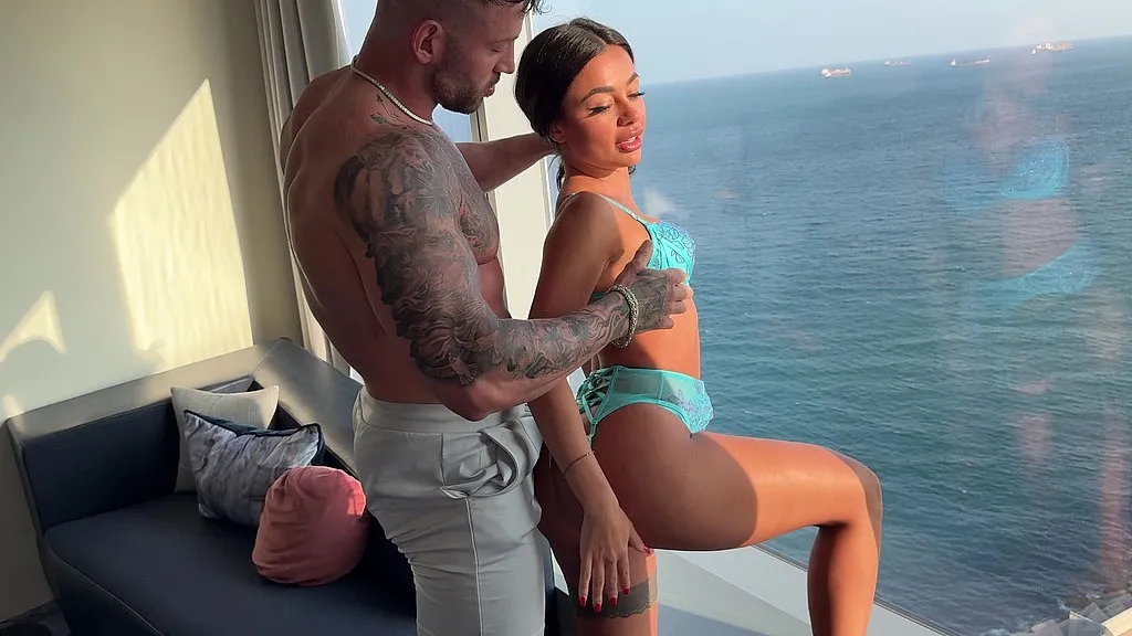 Martina Smeraldi & Maximo Garcia: Deep Throat, Doggystyle, Squirting