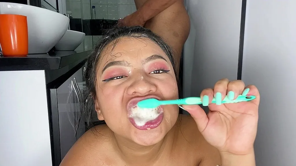 Brunette, Latina, and Amateur Piss Drinking Queens: Cum Covered HD Pissing Scene