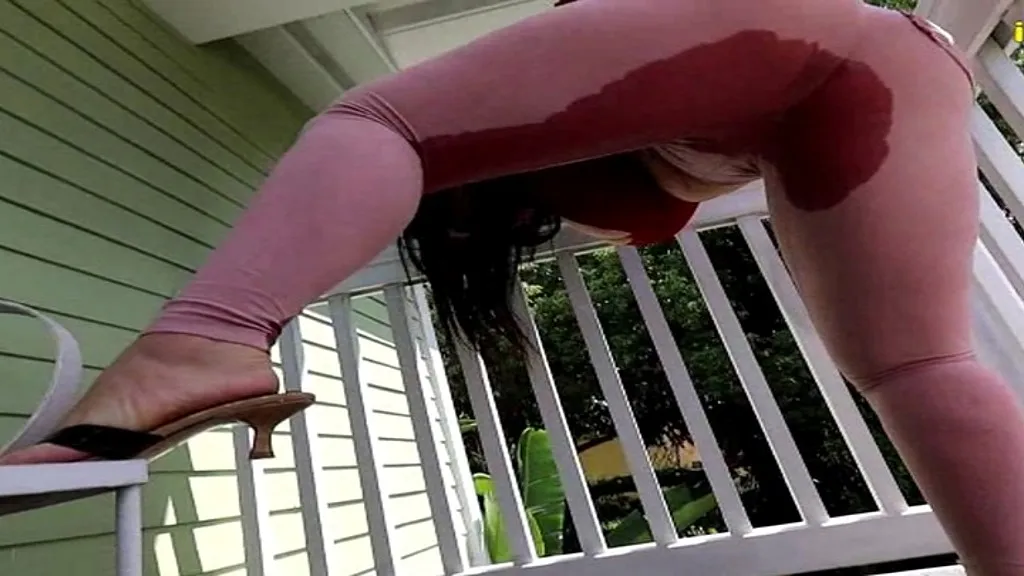 Milah Romanov's Accidental Piss Incident: A Fetish Solo Scene
