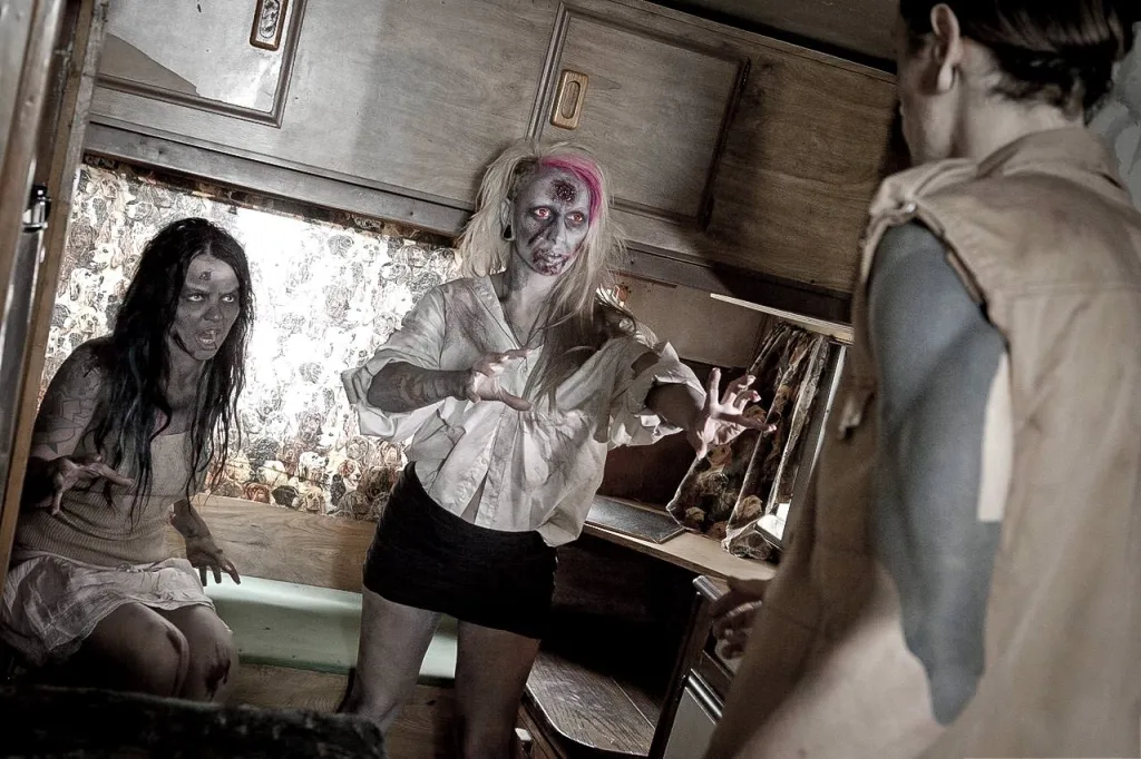 Jessie Lee, Owen Gray, Brittany Lynn in Tattoo Parody: A Walking Dead Crossbow Encounter