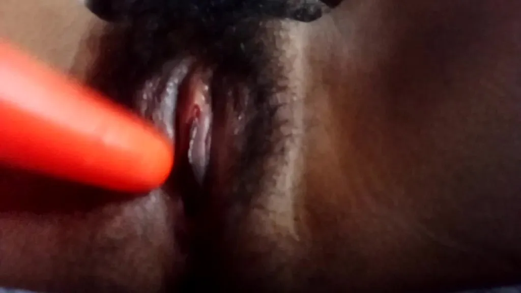 Asian Mature Women: Amish Performer's Solo HD Anal Scene with Hairy Pussy and Natural Tits