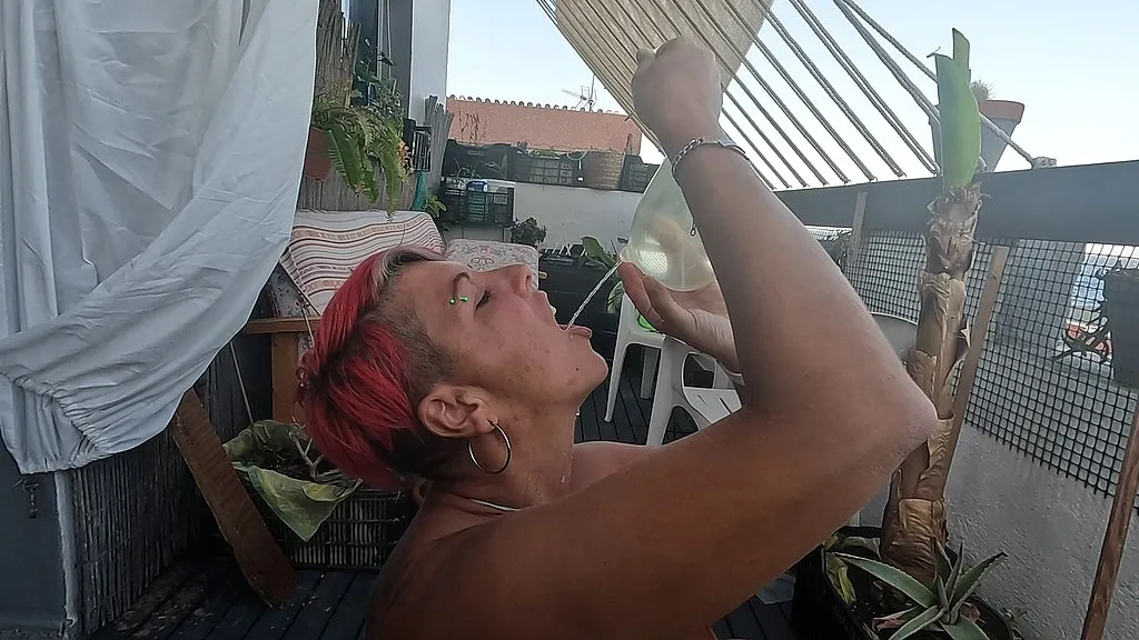 Married Couple: Blowjob, Piss Drinking, Cum Swallowing - Piss Lover Wife & Short Hair Husband