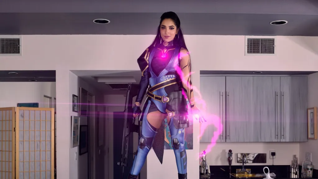 Madison Wilde in Reyna's Wild Gun-Wielding Blowjob - VR Porn