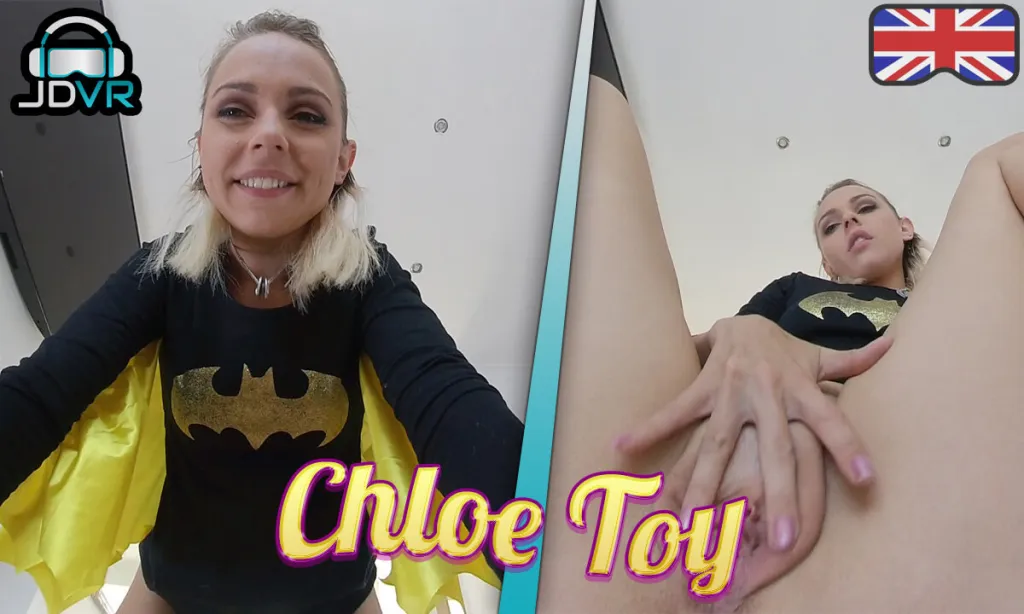 Chloe Toy's Intimate 180° VR Solo Performance - Blonde, Shaved Pussy, 60 FPS