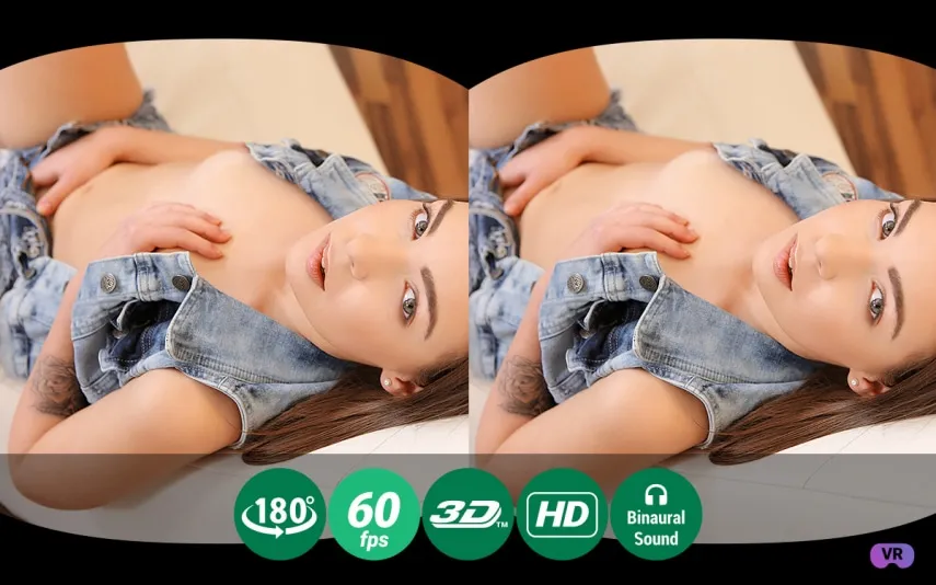 Ofelia Trimble's Sensual VR Masturbation Session in Fashion Magazine