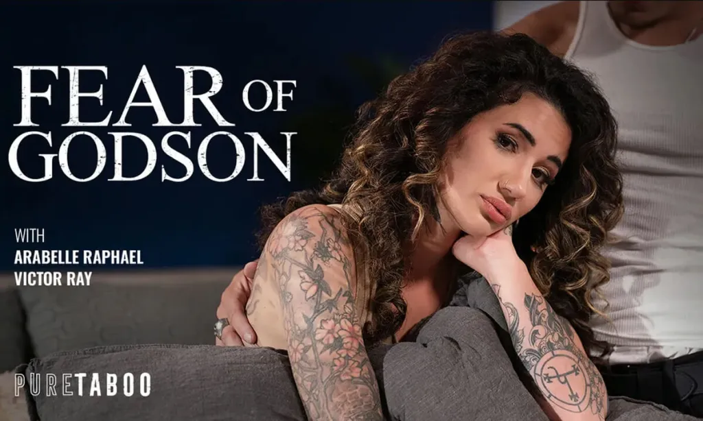 Arabelle Raphael and Victor Ray in Suspicious Stepson's Advance: Pussy Licking, Doggy style, Spanking