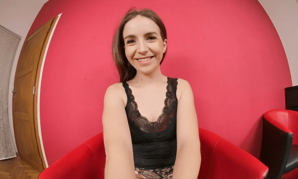 Lenna Ross - 180° Fingering Masturbation Video in 180° 5K VR