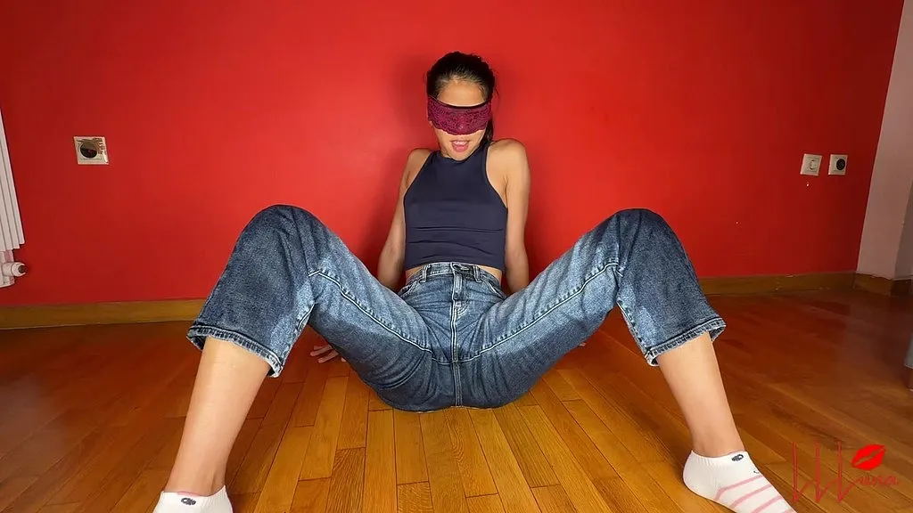 Petite Asian Teen's Jeans Pissing Tease - HD