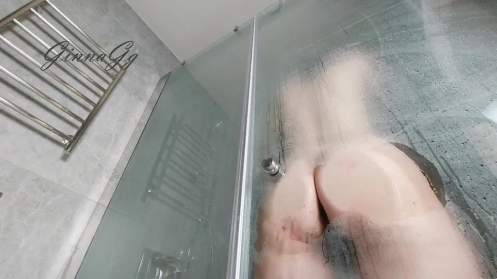 MILF's Shower Show: HD Solo Video