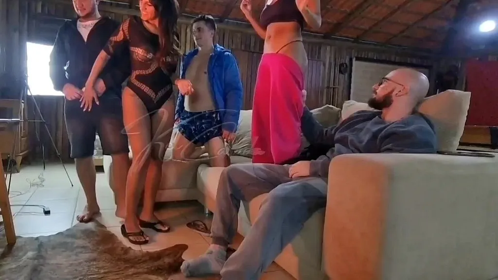 Double Penetration HD: Amateur MILFs in Anal Cuckold Scenes