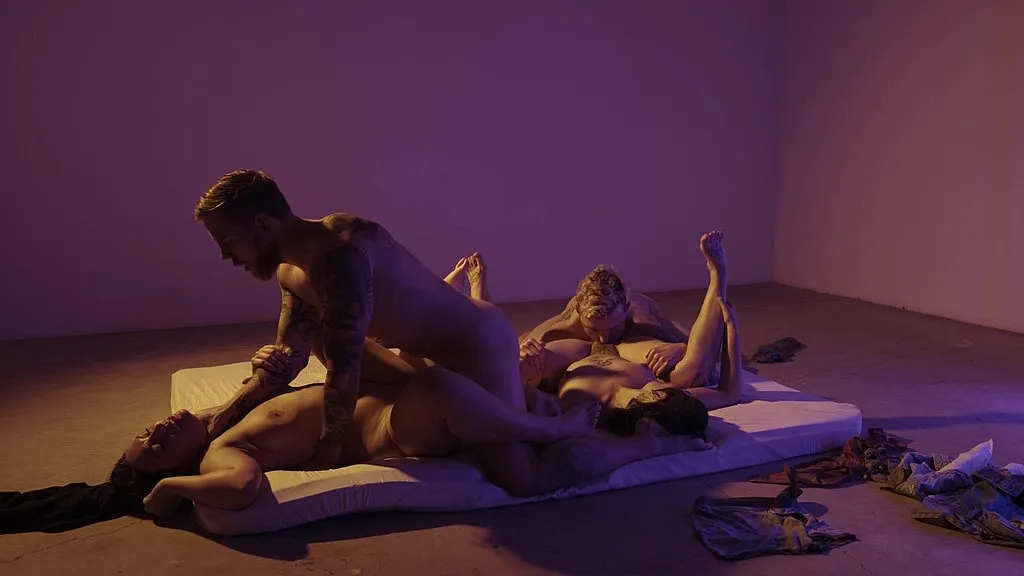 Nolina Nyx, Pequena Hex & Steve Rickz: Passionate Interracial Threesome with Pussy Licking, Ass Eating & Blowjobs