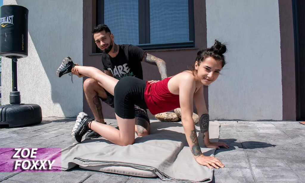Brunette, Petite, and Teen: 180° Reverse Cowgirl in 4K with Performer Names